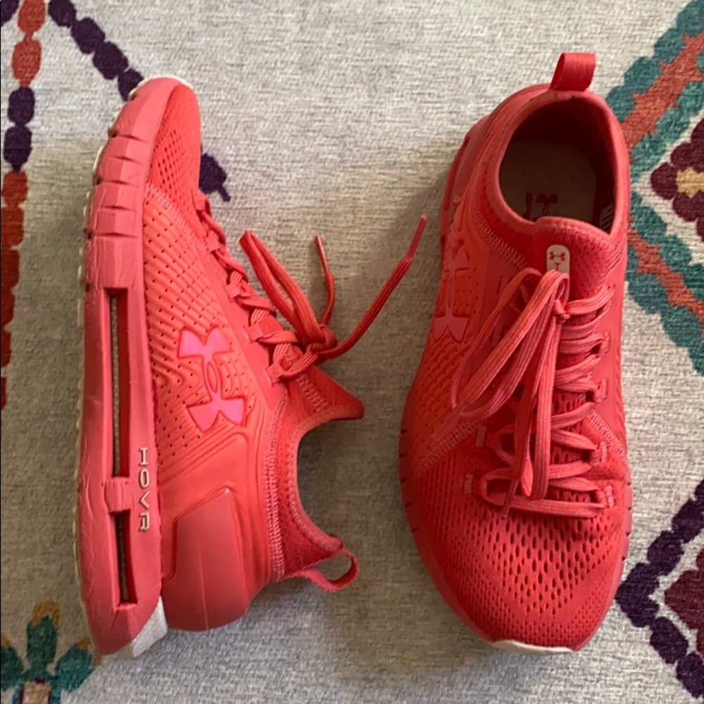Under Armour HOVR Phantom SE sz 7 Running Shoes